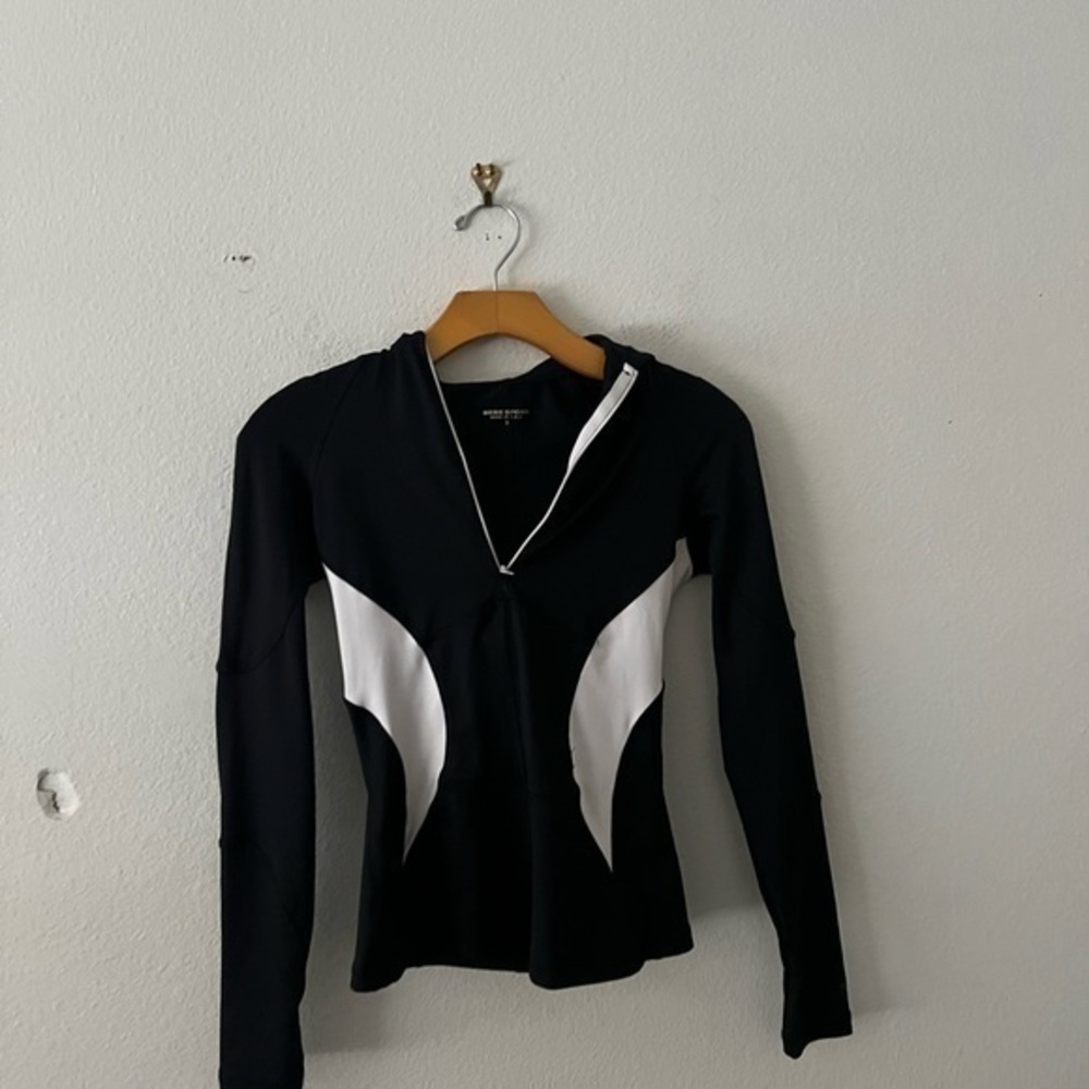 Bebe Sport Top Size Small